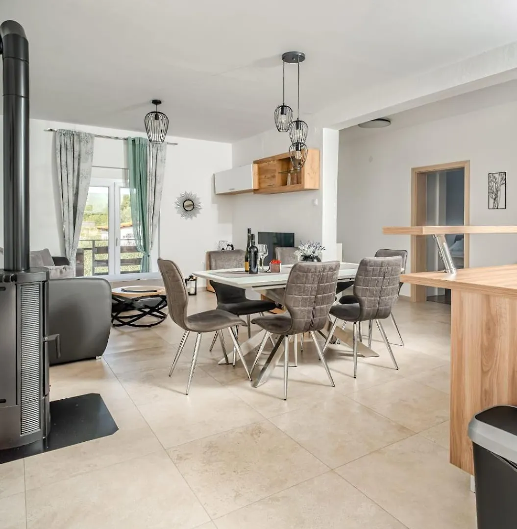 Apartman Lancun Pridraga Apartamento